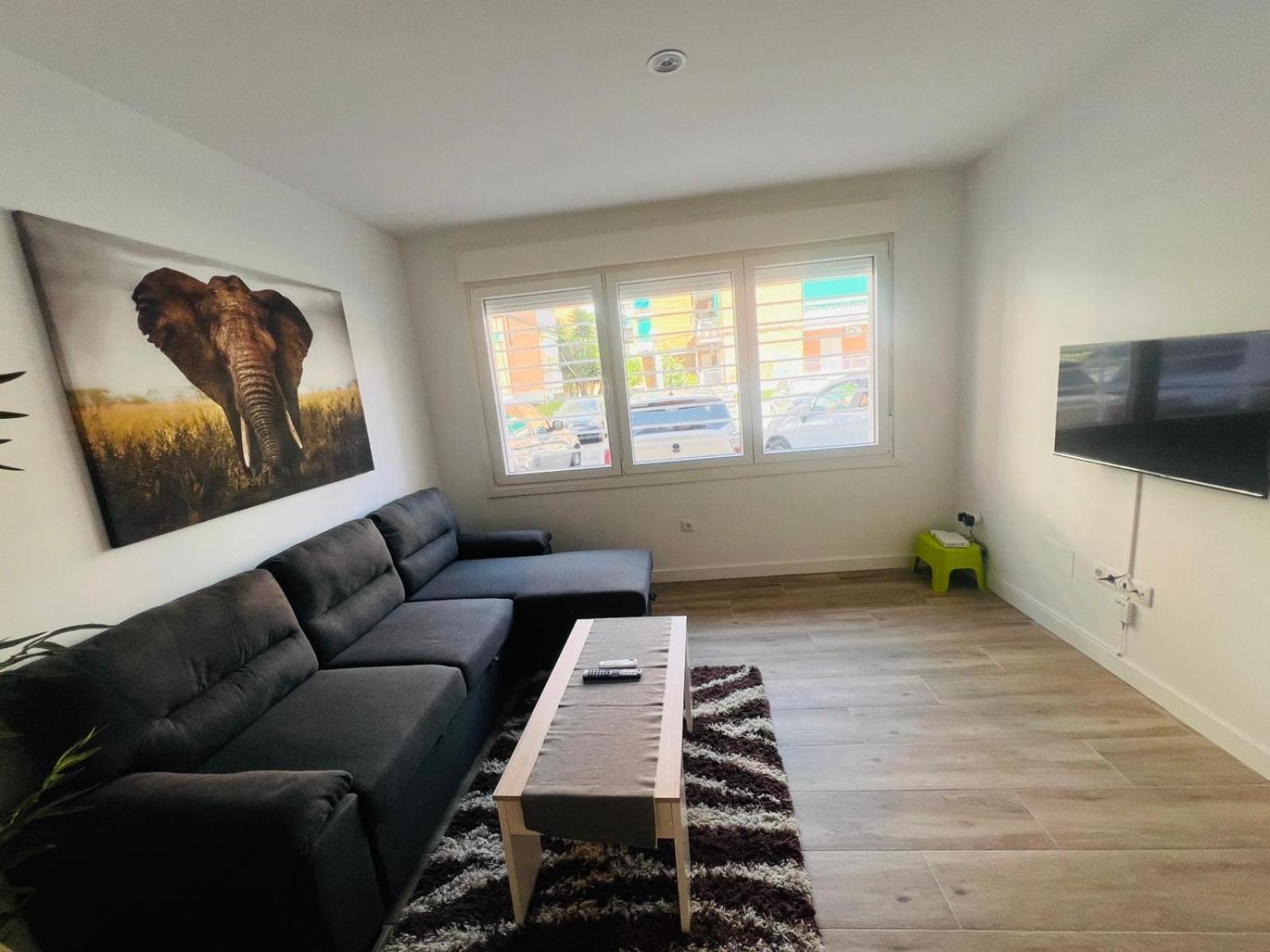 Apartamento 4 Elephant Wifi Y Netflix 앨코벤다스 외부 사진
